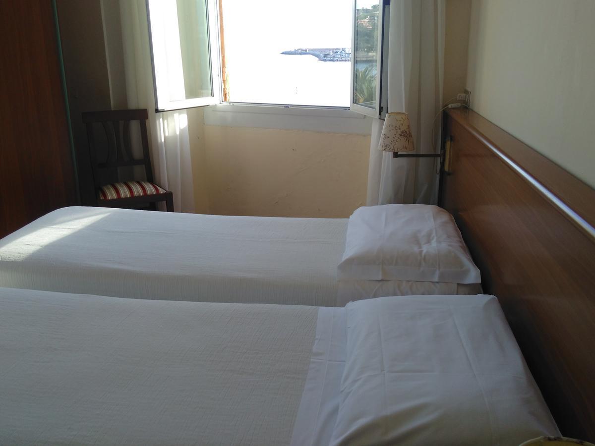 Albergo Bandoni Rapallo Eksteriør billede